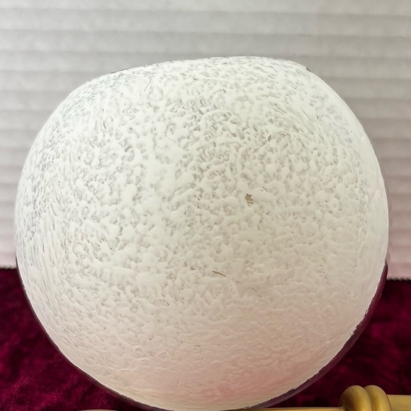 4" DIORAMA SNOWGLOBE GLASS ORNAMENT WITH SNOWY WINTER SCENE - Picture 6 of 11